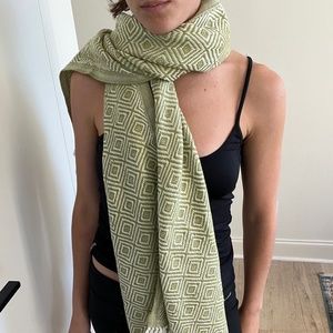 WARM SCARF Peruvian Llama